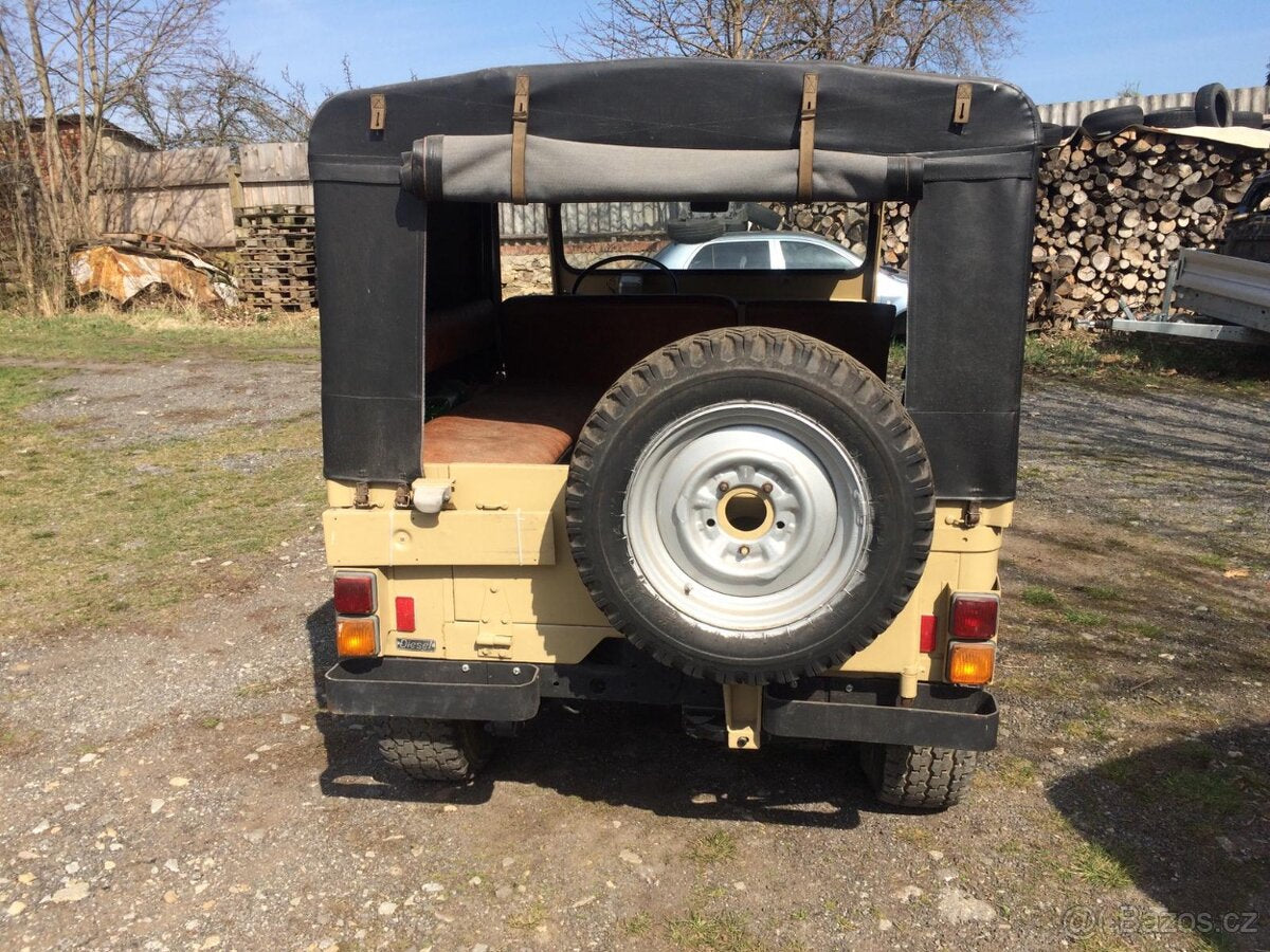 Jeep CJ6