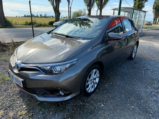 Toyota Auris Hybrid 1.8