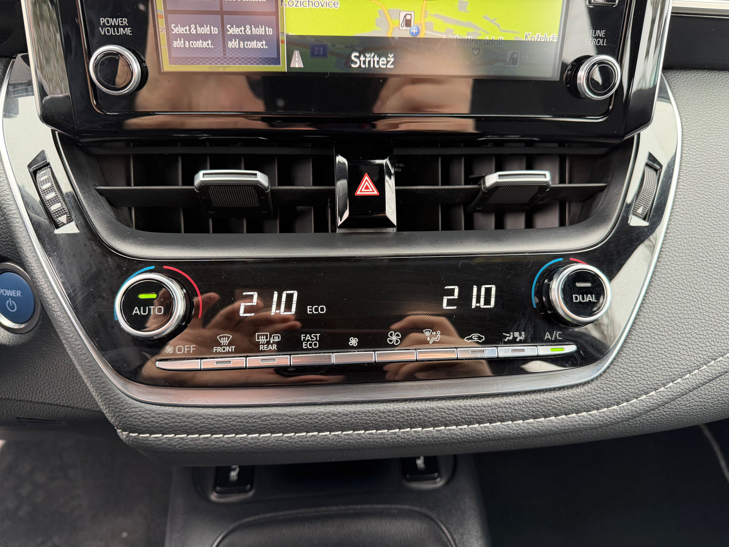 Toyota Corolla 1.8 Hybrid