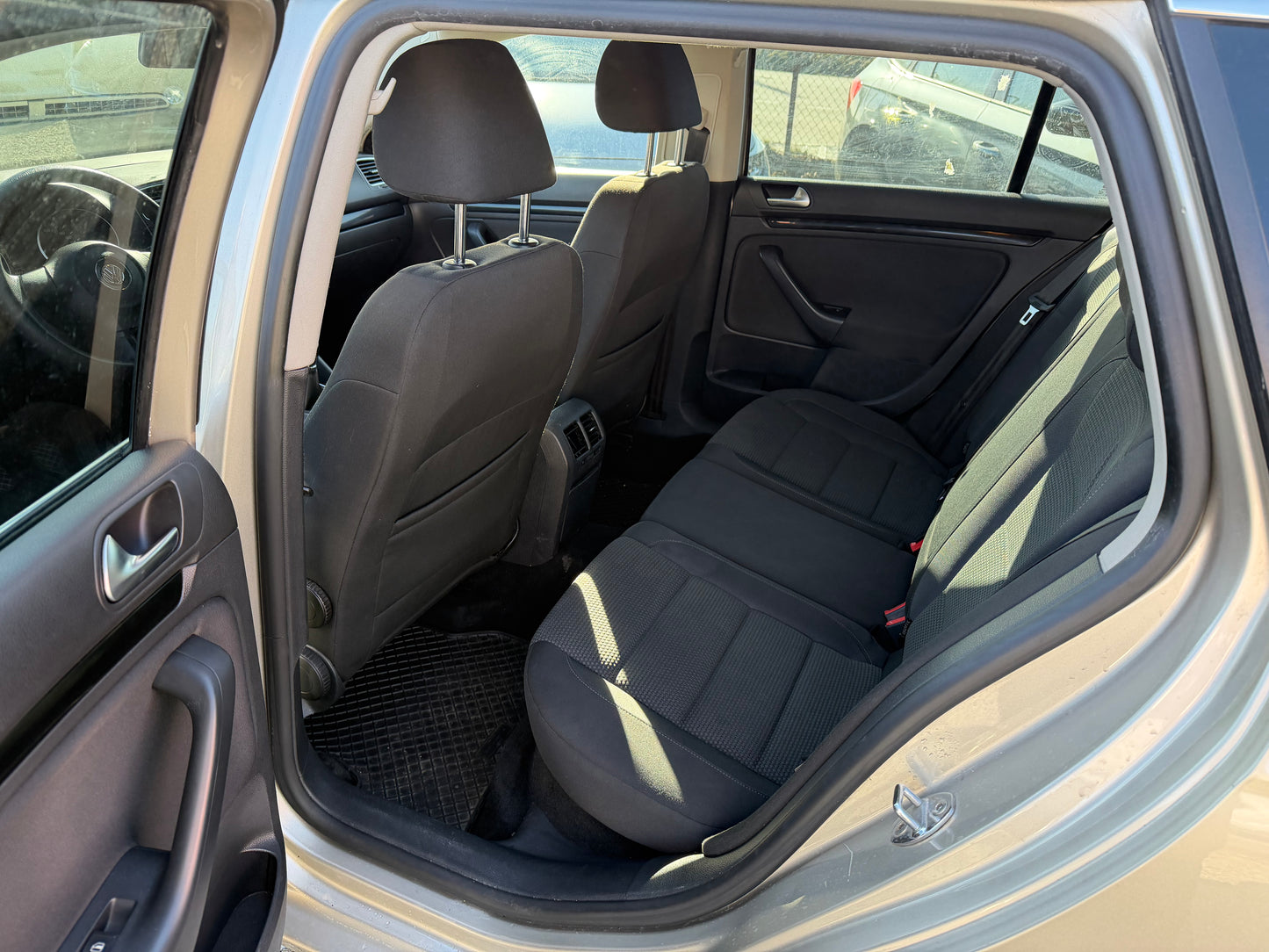 Volkswagen Golf VI Variant 1.6 TDI