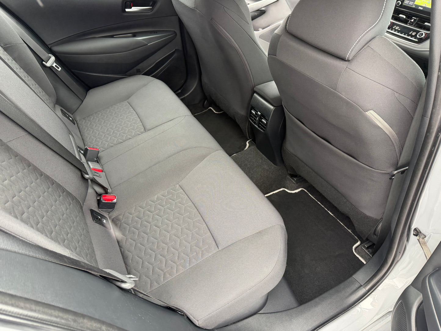 Toyota Corolla 1.8 Hybrid