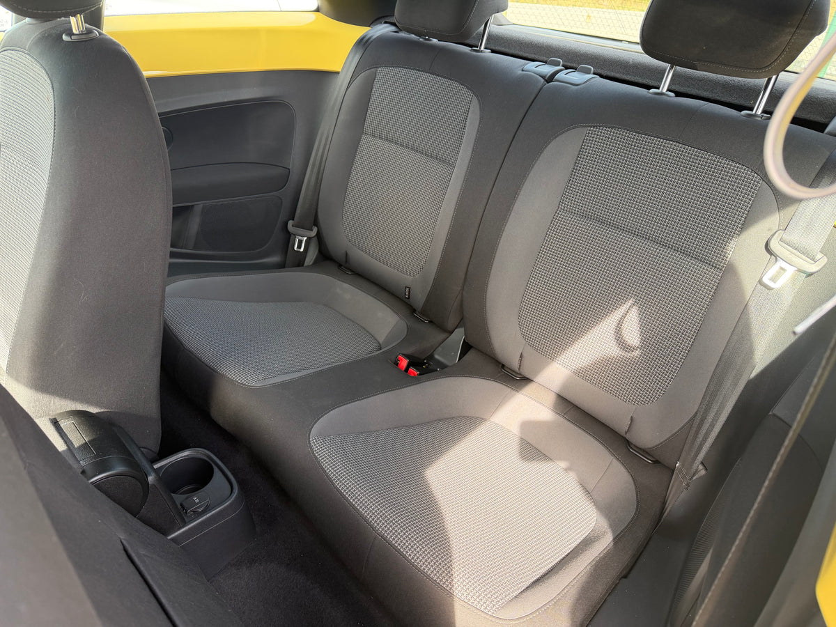 Volkswagen Beetle 1.6 TDI Käfer Edition