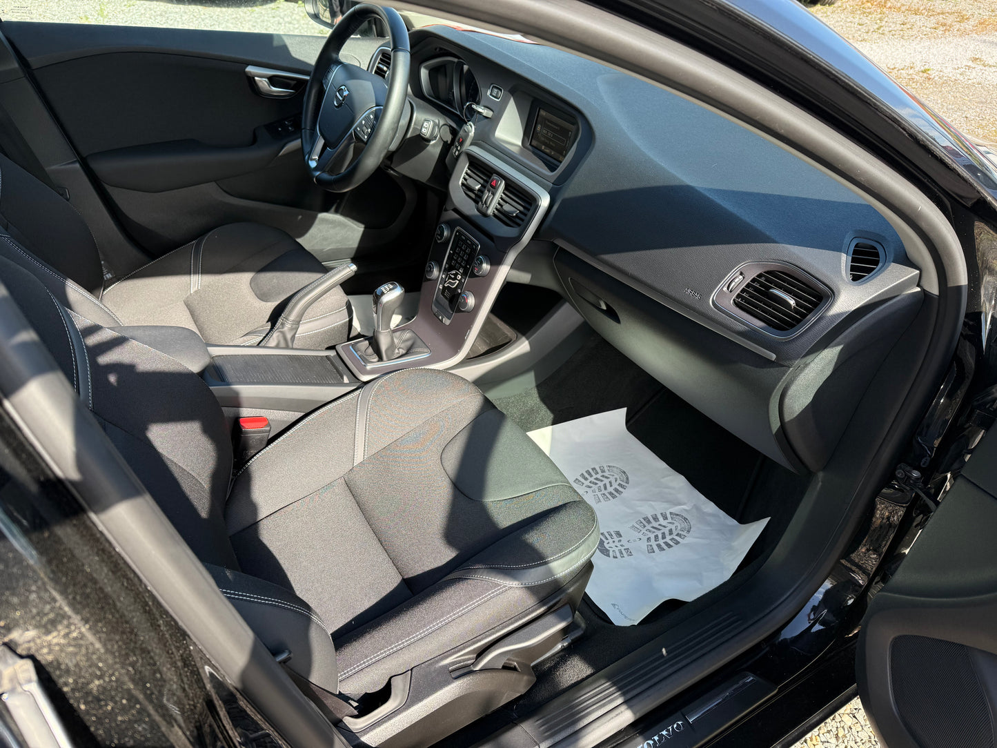Volvo V40 T2