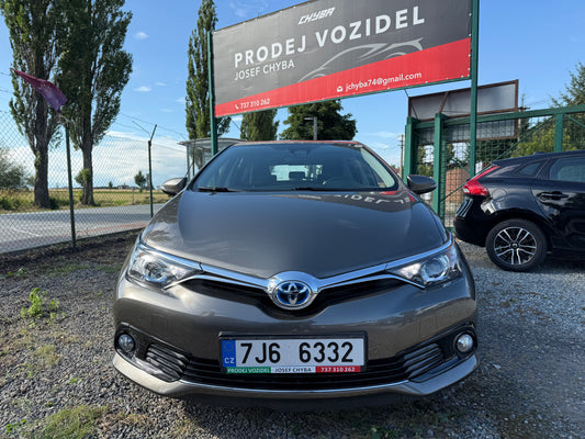 Toyota Auris Hybrid 1.8