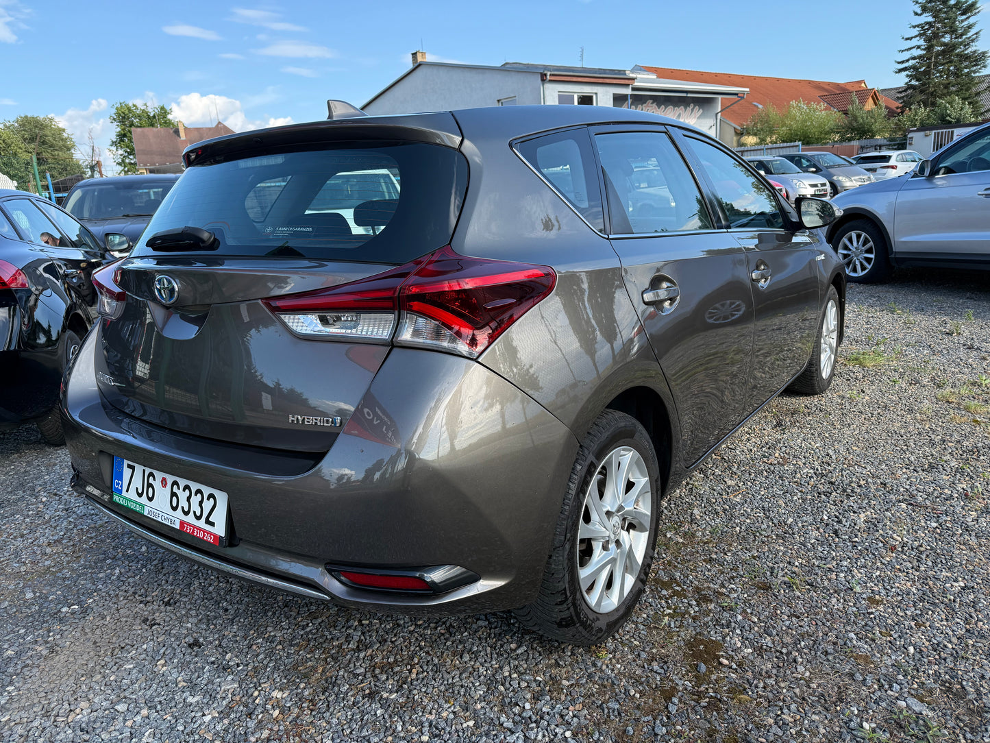 Toyota Auris Hybrid 1.8