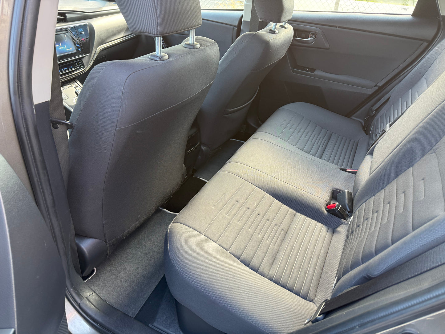 Toyota Auris Hybrid 1.8