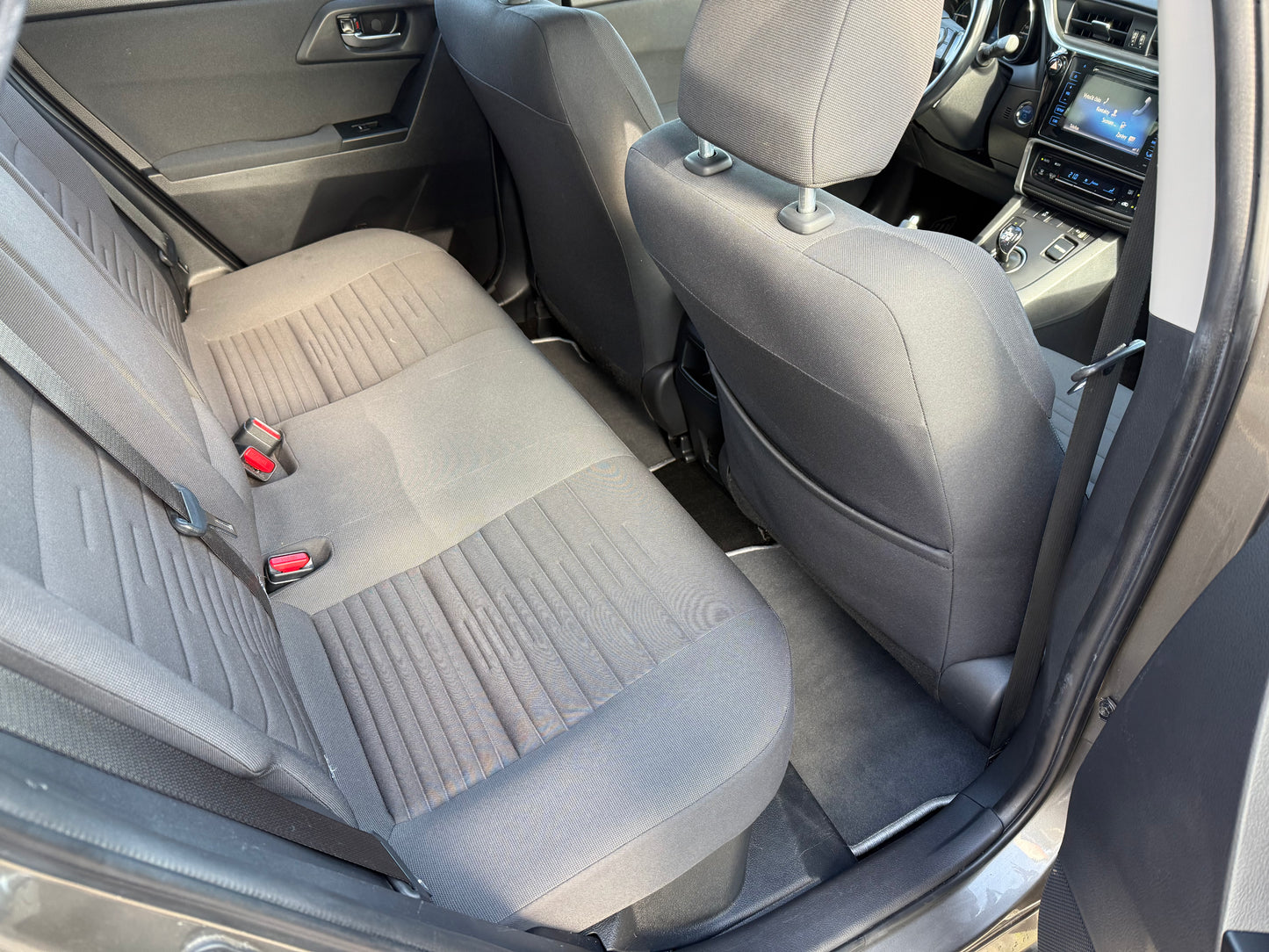 Toyota Auris Hybrid 1.8