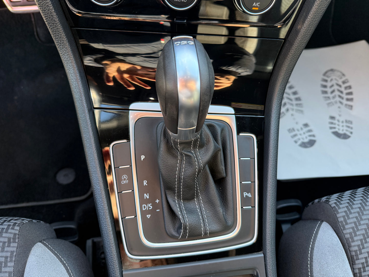 Volkswagen Golf VII 1.0 TSI R-line DSG