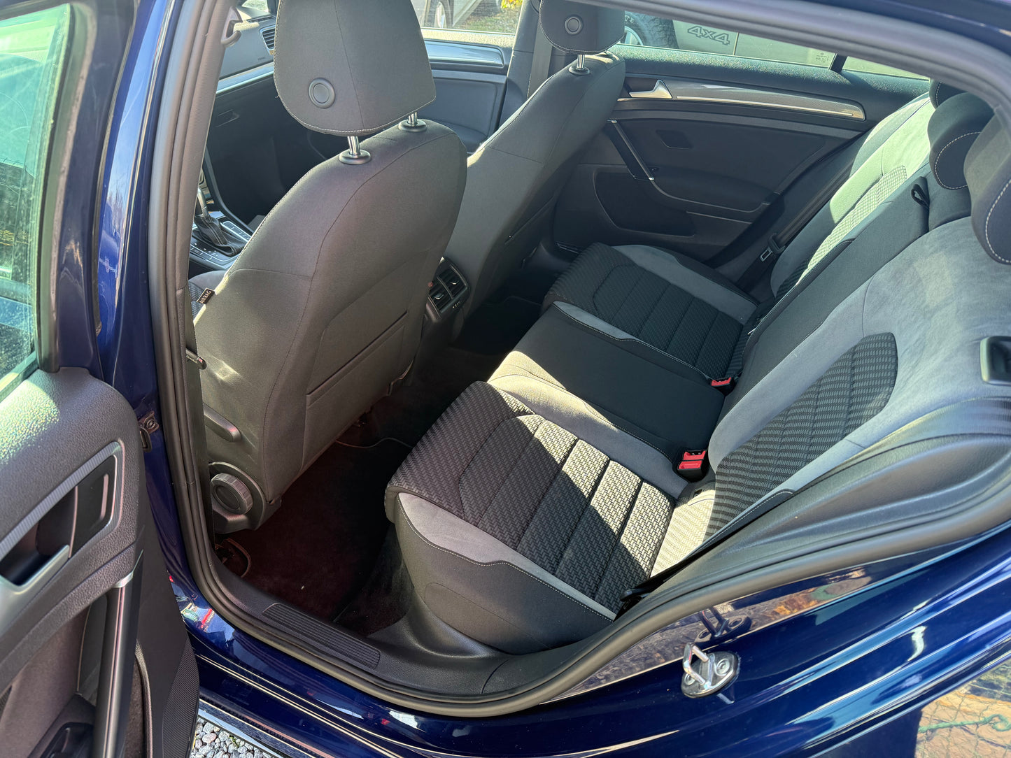 Volkswagen Golf VII 1.0 TSI R-line DSG