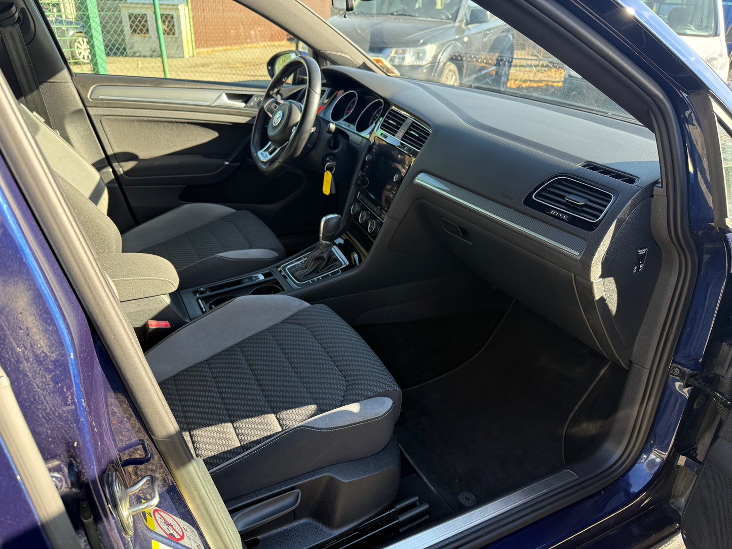 Volkswagen Golf VII 1.0 TSI R-line DSG